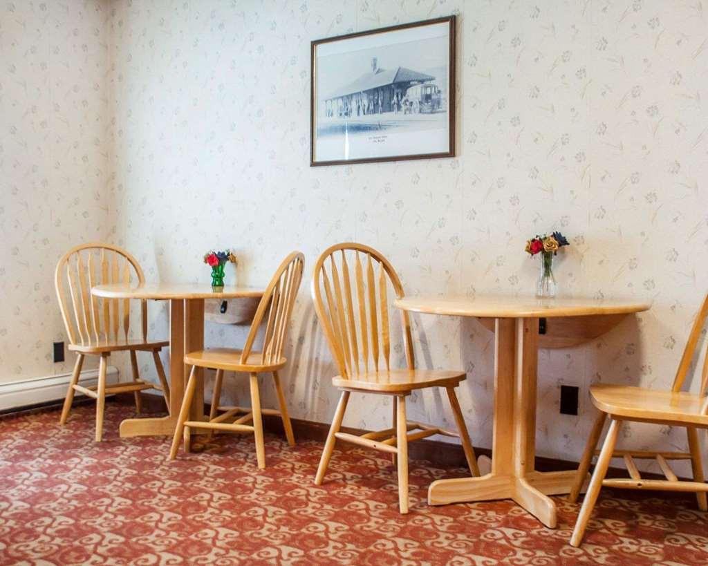 Econo Lodge Cuba I-86 Restaurant photo